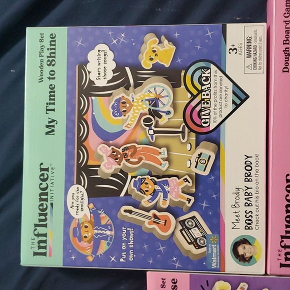 : Bundle of 4 The Influencer initiative creative imagination wooden play sets - Picture 2 of 9